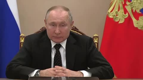 Putin began to threaten Europe with nuclear weapons Putin orders the Russian
