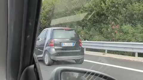 Protesta sulle strade, è partita e partecipano anche le automobili