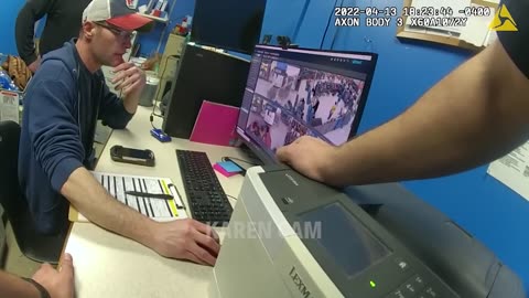 Couple's Self-Checkout Scam at Walmart Fails Miserably