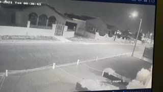 Burglars shoot sheikh