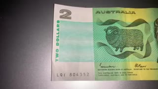 OLD AUSTRALIAN $2 NOTE