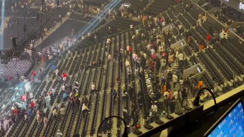 Fans Panic & Stampede Ensues After False Report of Gunshots Fired @ Barclays Center #TankRolly Fight