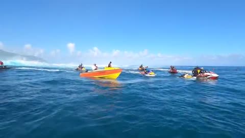 Taxi Boat - Accident at Teahupoo - May 2022