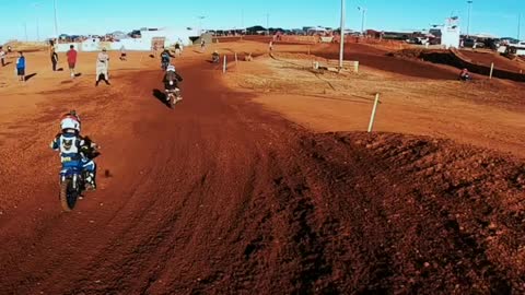 5yr old jumping his dirbike