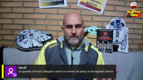 TRAGACIONISTAS CON EL POLICIA ESPANOL RAFA NAVARRO ANTICOVIDIANO