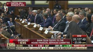 Maxine Waters questions bank executives about student loan crisis