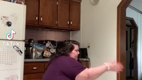 A big woman dancing with ass
