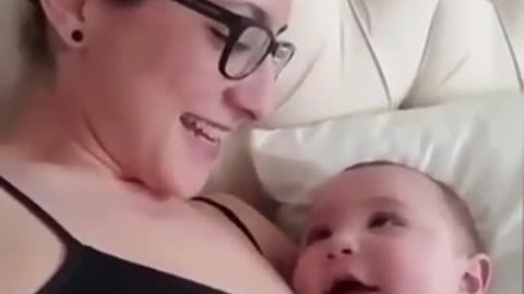 Challenge - You can't skip this video of mom and baby's love