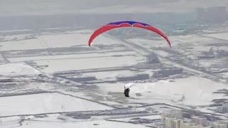 Hike and fly in winter without wind.