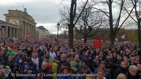 Frontbericht Berlin 18.11.2020 von Sebastian (FaktenFriedenFreiheit).