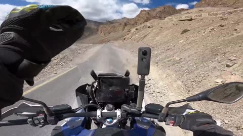 Life ka Sabse Adventurous day - Reached Ladakh !! Ep 06
