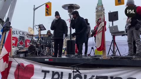 Pastor Henry Hildebrandt invites the Ottawa mayor, the police chief, and Justin Trudeau to the Freedom Convoy protest: “Mister Prime Minister, come and bend a knee with us as we pray.”