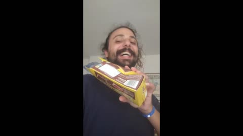 Bird Imitates Owner's Screams and Takes Turns Yelling Into Empty Snack Box