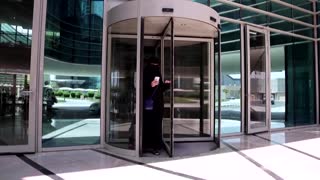 Saudi working women encouraged by transport subsidies