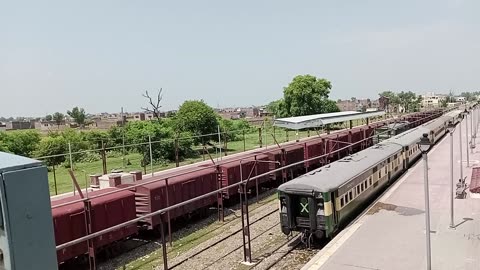Vlogs Railway station Pakistan Express Railway station Narowal