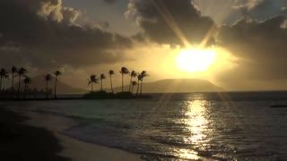Honolulu, HI — Kahala Hotel Resort Shoreline - Sunrise