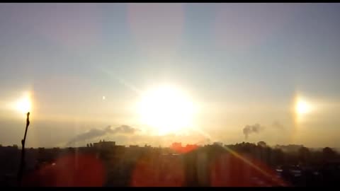 Three suns appeared simultaneously at St. Petersburg, Russia
