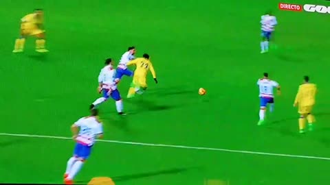 Andreas Pereira just scored this sick goal for Granada.