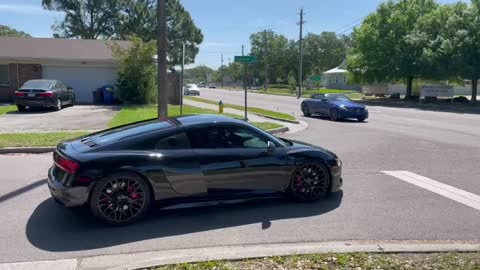 Audi R8 Takeoff!!