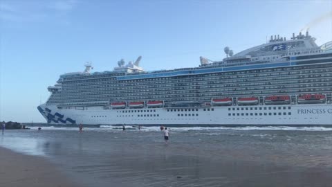 Tsunami Caused by Fort Lauderdale Cruise Ship