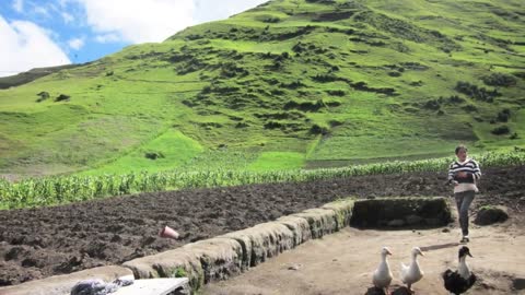 A new home for 20 poor Andean families in Ecuador