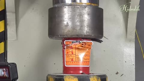 Surprisingly satisfying, more than 100 best hydraulic press moments