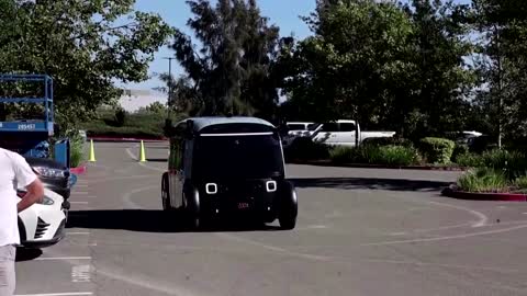 'Zoox' seeks to test robotaxi in California