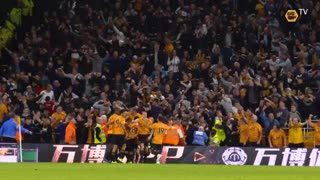 úben Neves volta a brilhar, agora com este golaço frente ao Manchester United