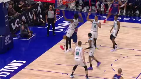 Wiseman with EMPHATIC POSTER! Rises Above Hornets (Hornets-Pistons)