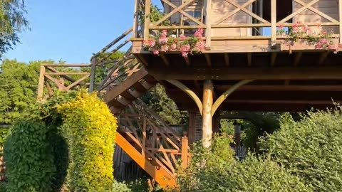 Bastogne Tree House Airbnb!