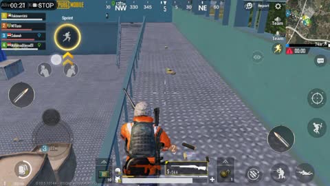 Squad Team Using 3 Flare Gun Till Chicken Dinner Pubg Mobile