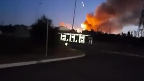 A VIDEO OF THE EXPLOSION OF THE AMMUNITION WAREHOUSE OF THE OCCUPIERS IN THE OCCUPIED KADIYIVKA
