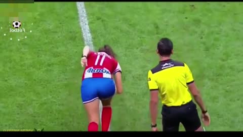 20 FUNNIEST MOMENTS IN WOMEN'S FOOTBALL 2020/2021