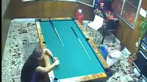 How does this guy manage to win at pool like this unbelievable.