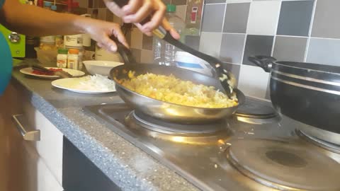 Cooking fried rice