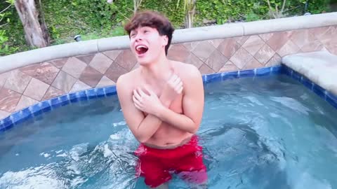 HOT vs COLD POOL Challenge