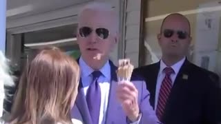 Reporters Squeal With Delight After Biden Tells Them What Ice Cream Flavor He's Eating