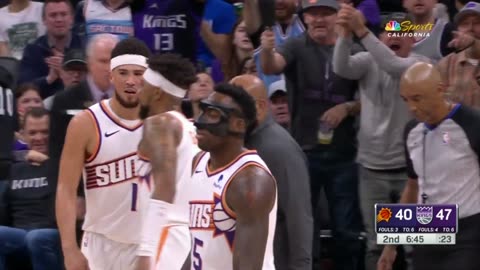 Kevin Durant given a tech FROM THE BENCH, Devin Booker also T'd up