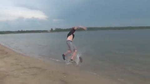 Epic fail in the sea