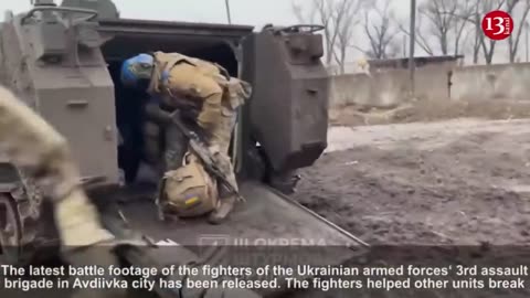 Footage of fleeing Russian soldiers who were ambushed near a coke-chemical plant in Avdiivka
