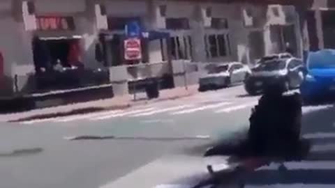 Officer Chases Down Suspect and Tackles Him Off Bike