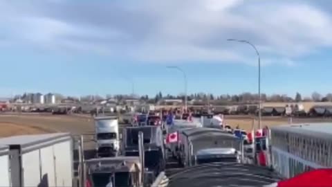 BREAKING- Can and US truckers are blocking border entry near Alberta