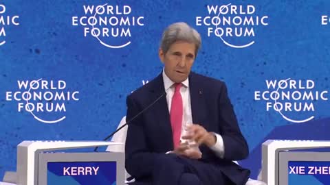 Buffoon John Kerry Lectures Everyone On Climate Change @ WEF After Flying In On Jet