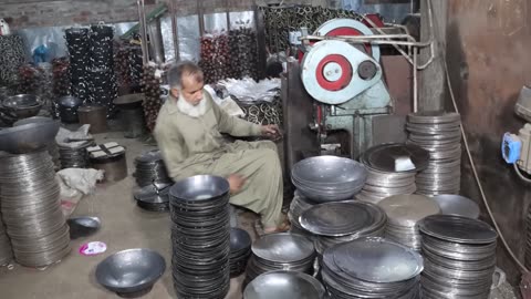 Process of Making Restaurant Carbon Steel Wok - Factory Mass Production