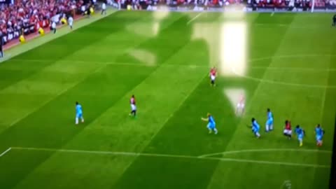 VIDEO: Zlatan Ibrahimovic Amazing Volley Goal vs Man City