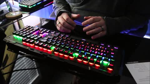 Yingkeer Y11 Mechanical Gaming Keyboard Review