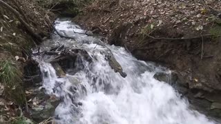 Waterfall Splashing ASMR Sounds of Water Crashing on Rocks ASMR Water Flowing over rocks in Forest