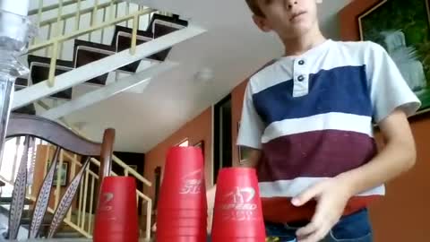 SPORT STACKING CYCLE IN 10.17 SECONDS!!!