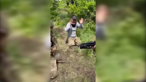 20.05.2022 Clip shows capture of Ukrainian fighters by Russian National Guard