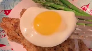 Cooking a First Class Meal in a Hotel Room